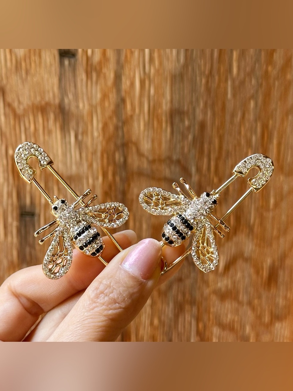 2 New Rhinestone Gold-tone Bee 🐝 Brooch
